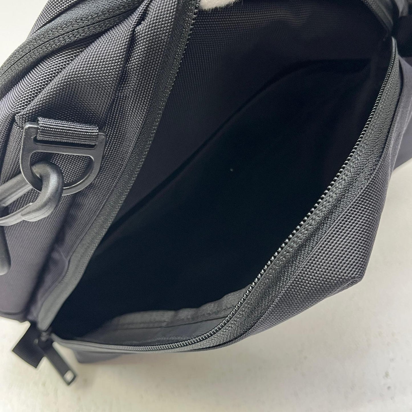 BRIEFING | ブリーフィング SW Liner 16インチ対応　SOLID WAVE ビジネスバッグ ブラック【加古川店】