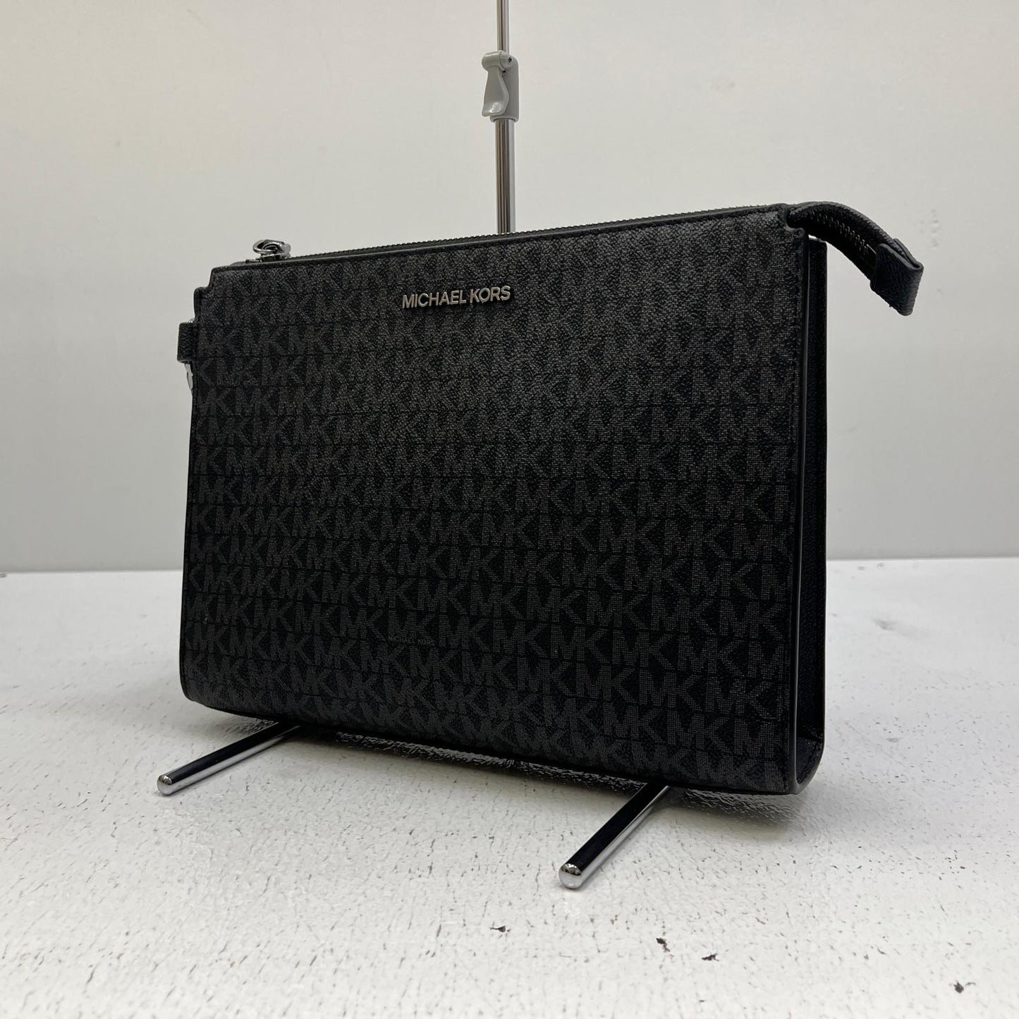 Michael Kors | マイケルコース シグネチャー セカンドバッグ【加古川店】