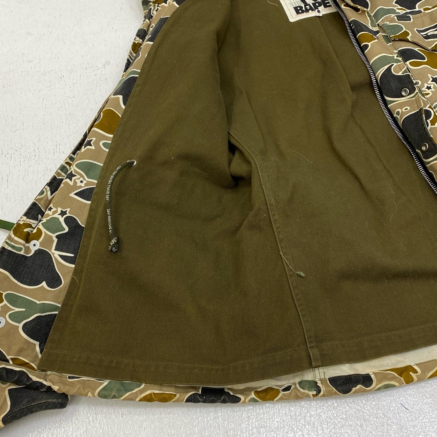 A BATHING APE | アベイシングエイプ CAMO M-65 ミリタリージャケット カーキ サイズ：M【加古川店】