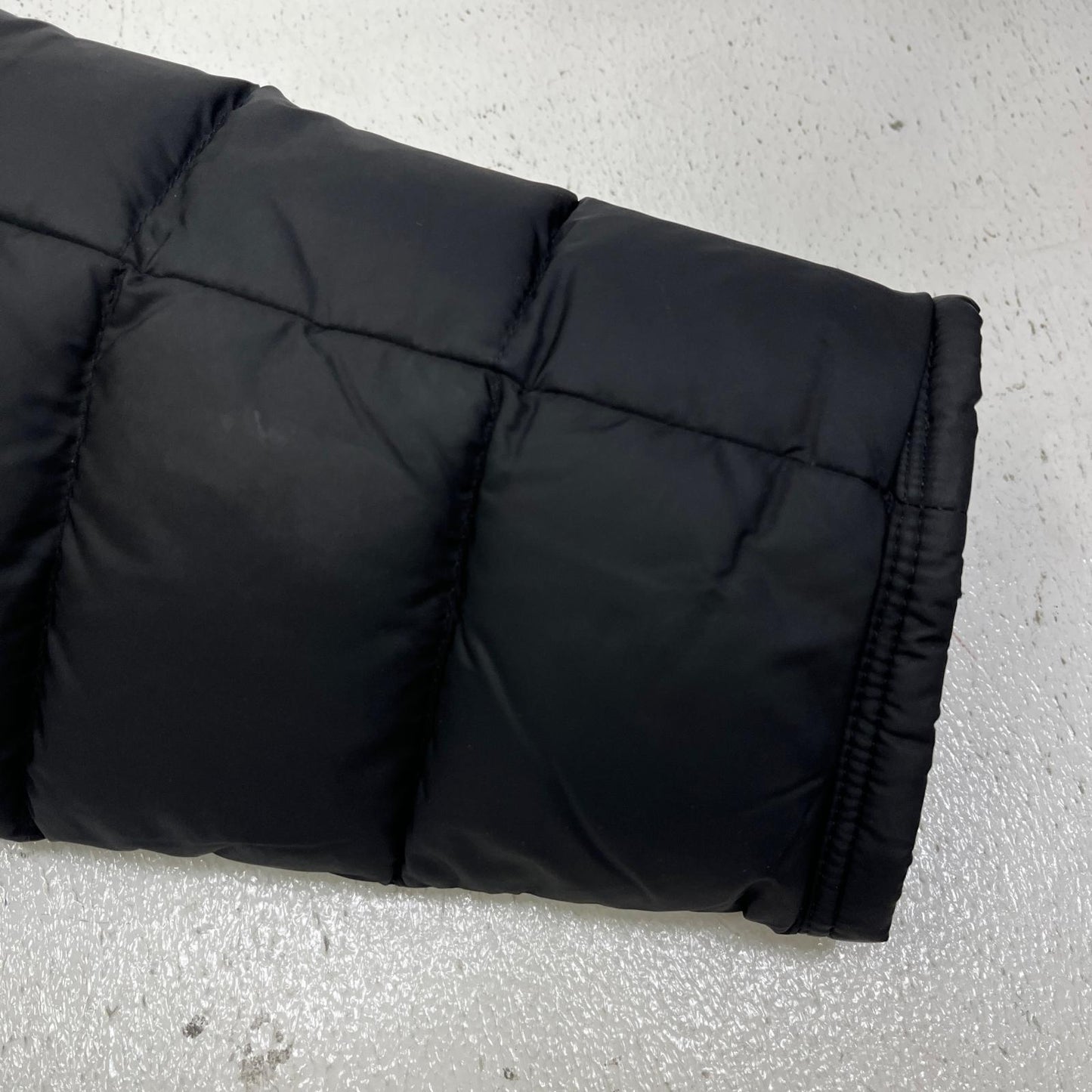 MONCLER | モンクレール CLUNY 国内正規品 ダウンジャケット E20914138025 ブラック サイズ：1【加古川店】
