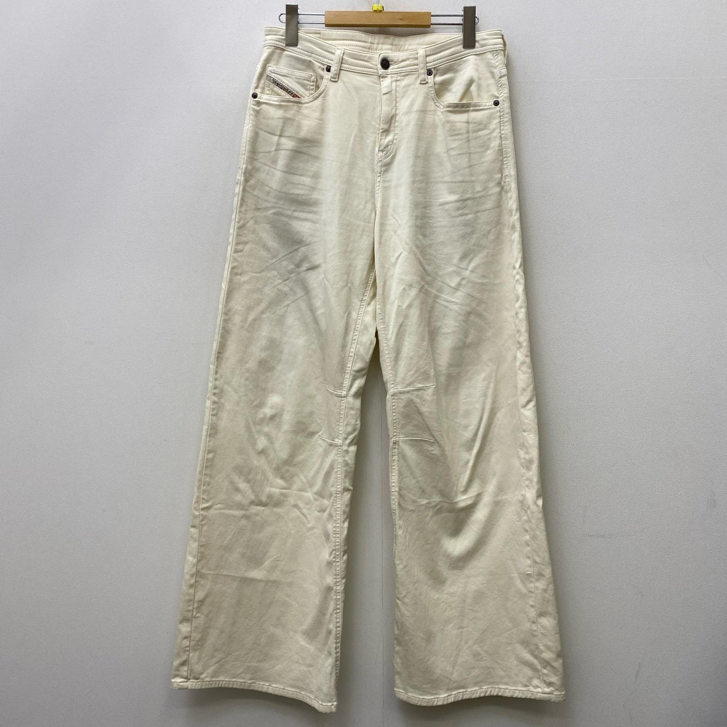 DIESEL | ディーゼル p-mirt-out-ne パンツ r670m ホワイト【加古川店】