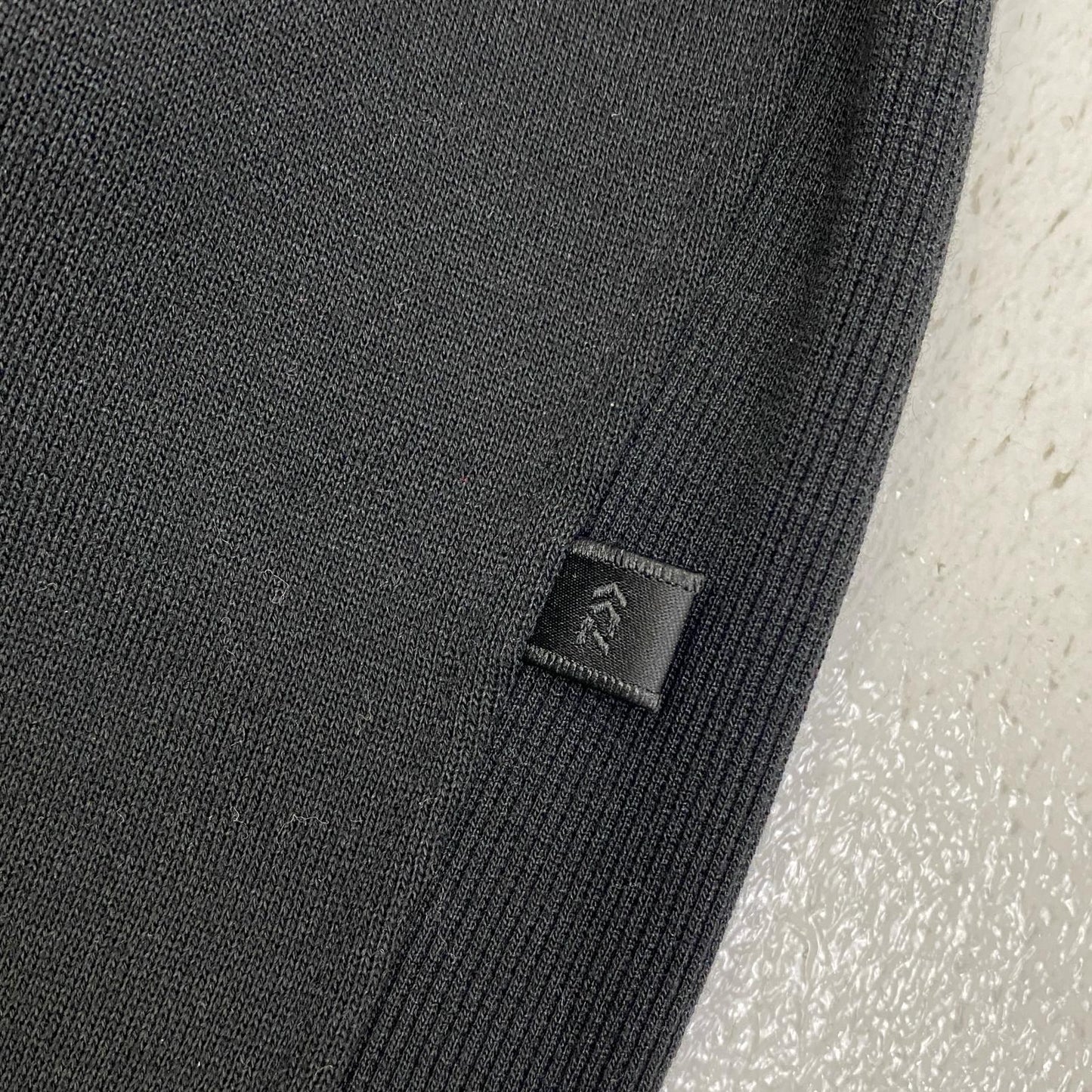 DAIWA PIER39 | ダイワピア TECH SWEAT HOODIE パーカー BE-51023W ブラック サイズ：M【加古川店】