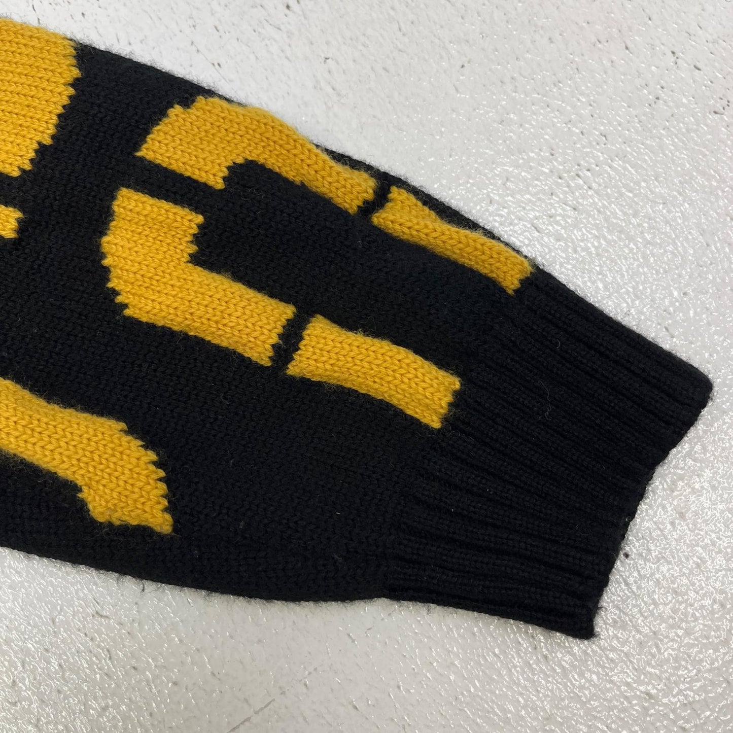 FENDI | フェンディ 国内正規品　BIG LOGO CREW NECK KNIT ニット ]FZY111 ADU6 サイズ：54【加古川店】