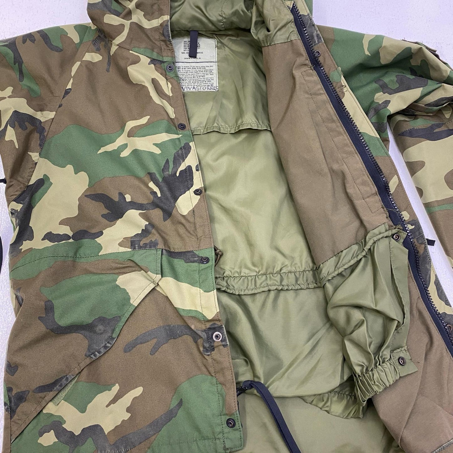 MILITARY衣料 | ミリタリーイリョウ ECWCS Gen1 GORE-TEX PARKA ミリタリージャケット 8415-01-228-1311 カモ サイズ：S【加古川店】
