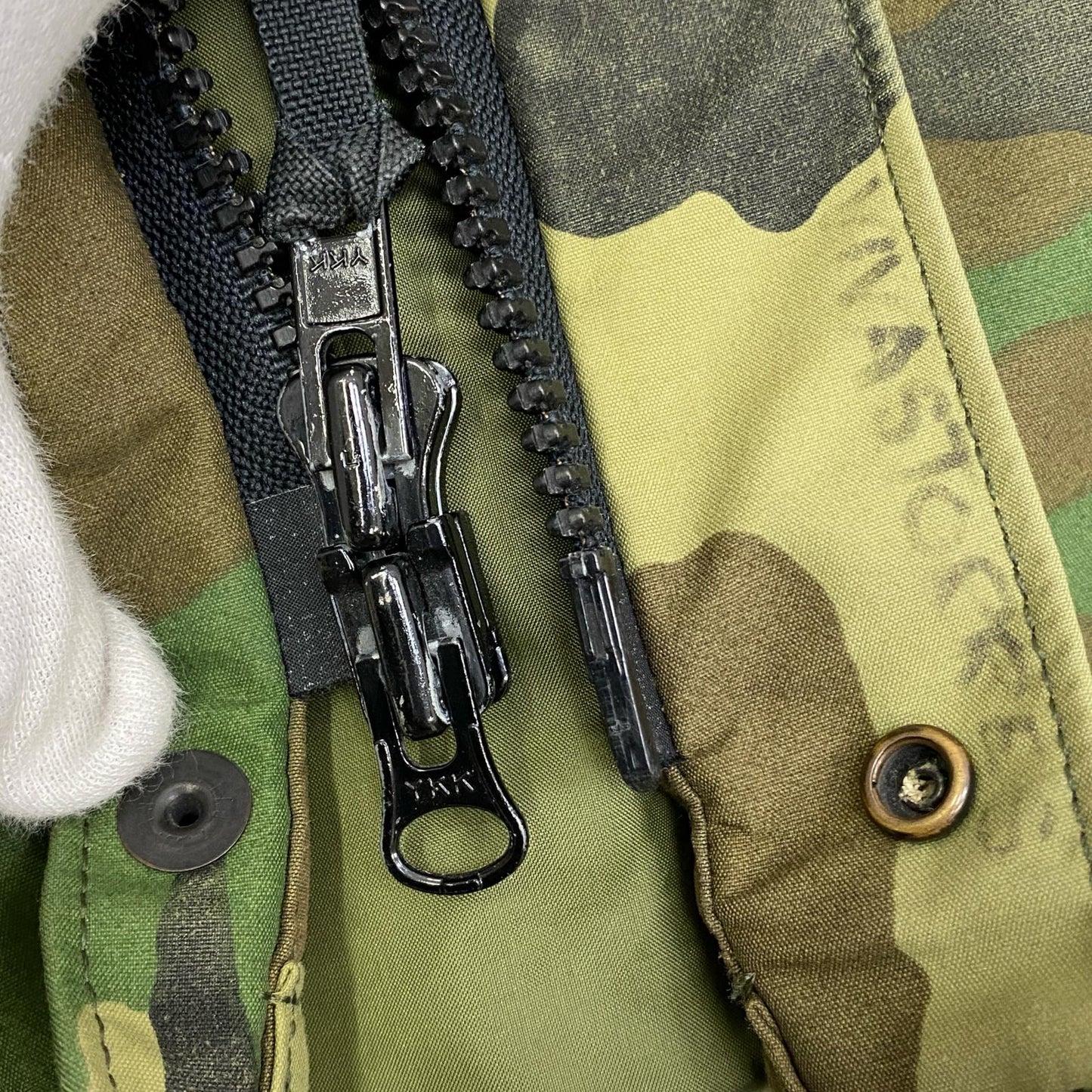 MILITARY衣料 | ミリタリーイリョウ ECWCS Gen1 GORE-TEX PARKA ミリタリージャケット 8415-01-228-1311 カモ サイズ：S【加古川店】