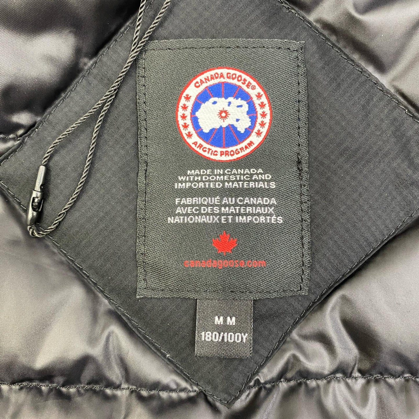 【中古】CANADA GOOSE | カナダグース Lodge Jacket ｶﾅﾀﾞｸﾞｰｽｼﾞｬﾊﾟﾝ国内正規 ダウンジャケット 5079M ブラック サイズ：M【加古川店】