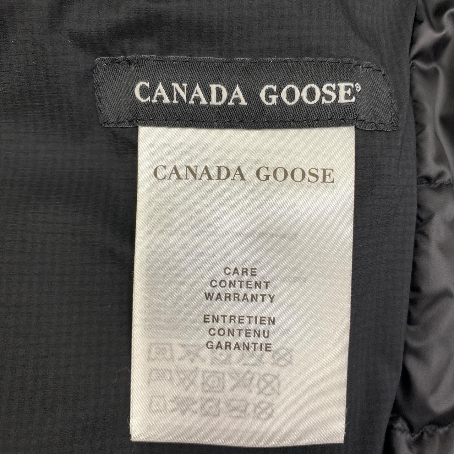 【中古】CANADA GOOSE | カナダグース Lodge Jacket ｶﾅﾀﾞｸﾞｰｽｼﾞｬﾊﾟﾝ国内正規 ダウンジャケット 5079M ブラック サイズ：M【加古川店】