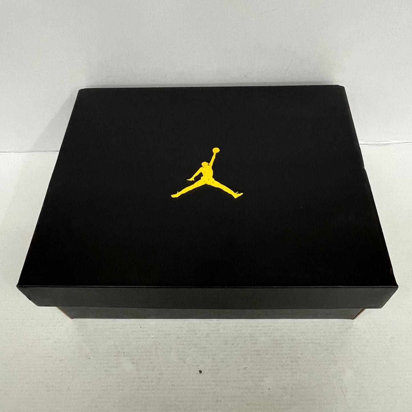 【中古】NIKE | ナイキ GS Air Jordan 1 Mid スニーカー DQ8423-092 オリーブ 22.5cm【加古川店】