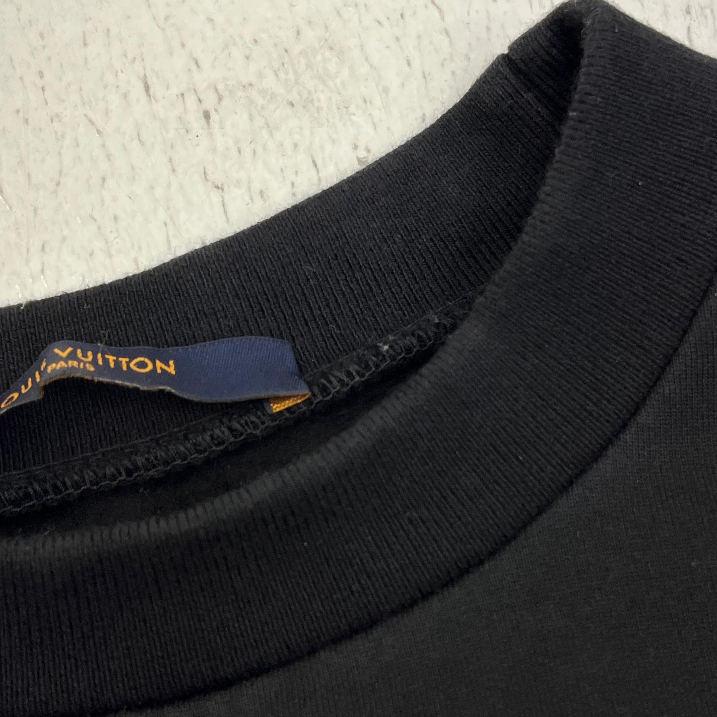 【中古】LOUIS VUITTON | ルイ・ヴィトン LVステッチエンブロイダリー　国内正規品 スウェット HJY21W ブラック サイズ：M【加古川店】