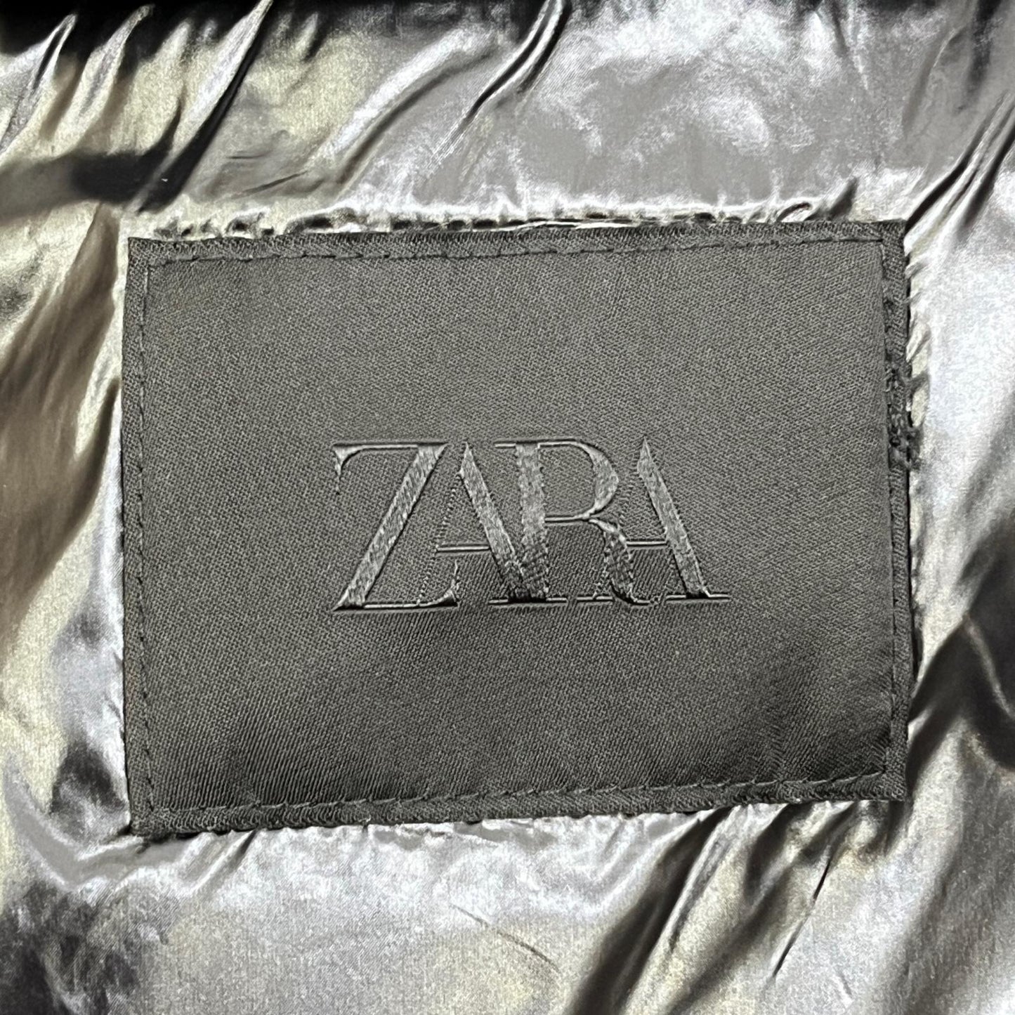 【中古】ZARA | ザラ ファー付き ダウンジャケット ブラック【加古川店】