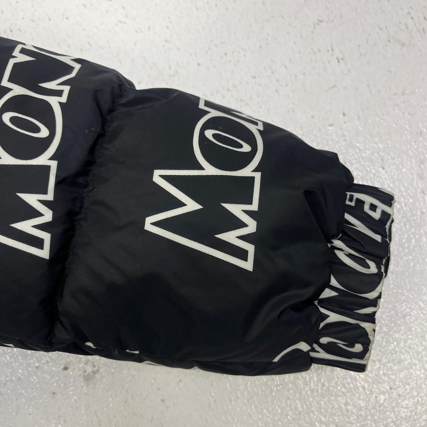 【中古】MONCLER | モンクレール WILSON FAIVELEY ダウンジャケット E20914132685 ブラック サイズ：2【加古川店】