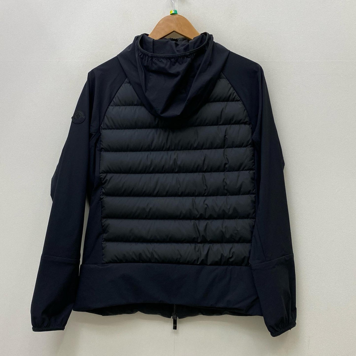 【中古】MONCLER | モンクレール SOMME GIUBBOTTO ダウンジャケット I201931A00108 596IU ブラック サイズ：3【加古川店】