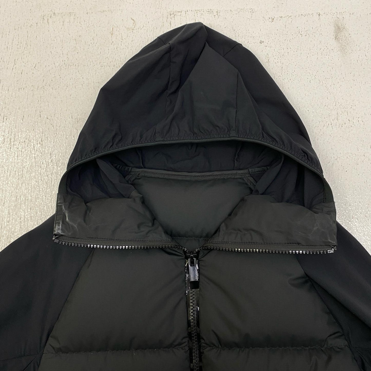 【中古】MONCLER | モンクレール SOMME GIUBBOTTO ダウンジャケット I201931A00108 596IU ブラック サイズ：3【加古川店】