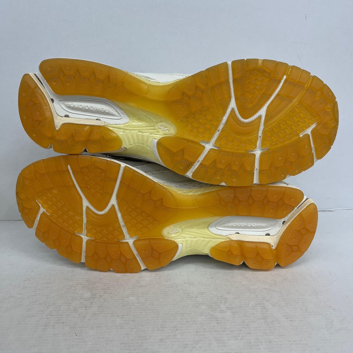 【中古】NEW BALANCE | ニューバランス Joe Freshgoods NB 2002R スニーカー M2002RJ1 ベージュ【加古川店】