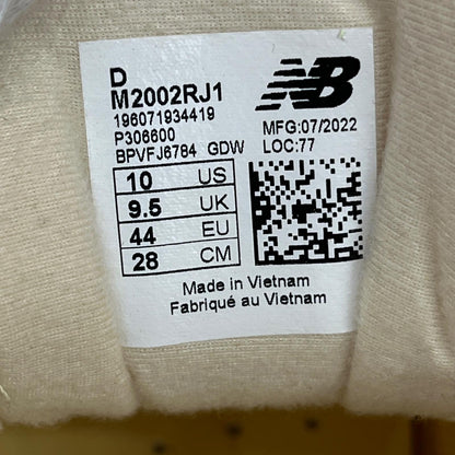 【中古】NEW BALANCE | ニューバランス Joe Freshgoods NB 2002R スニーカー M2002RJ1 ベージュ【加古川店】