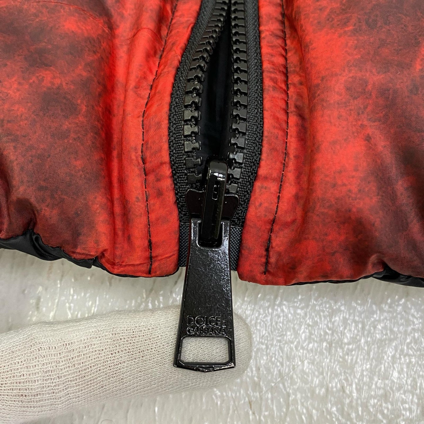 【中古】DOLCE & GABBANA | ドルチェアンドガッバーナ 国内正規品 ダウンベスト G9L35T リバーシブル サイズ：48【加古川店】