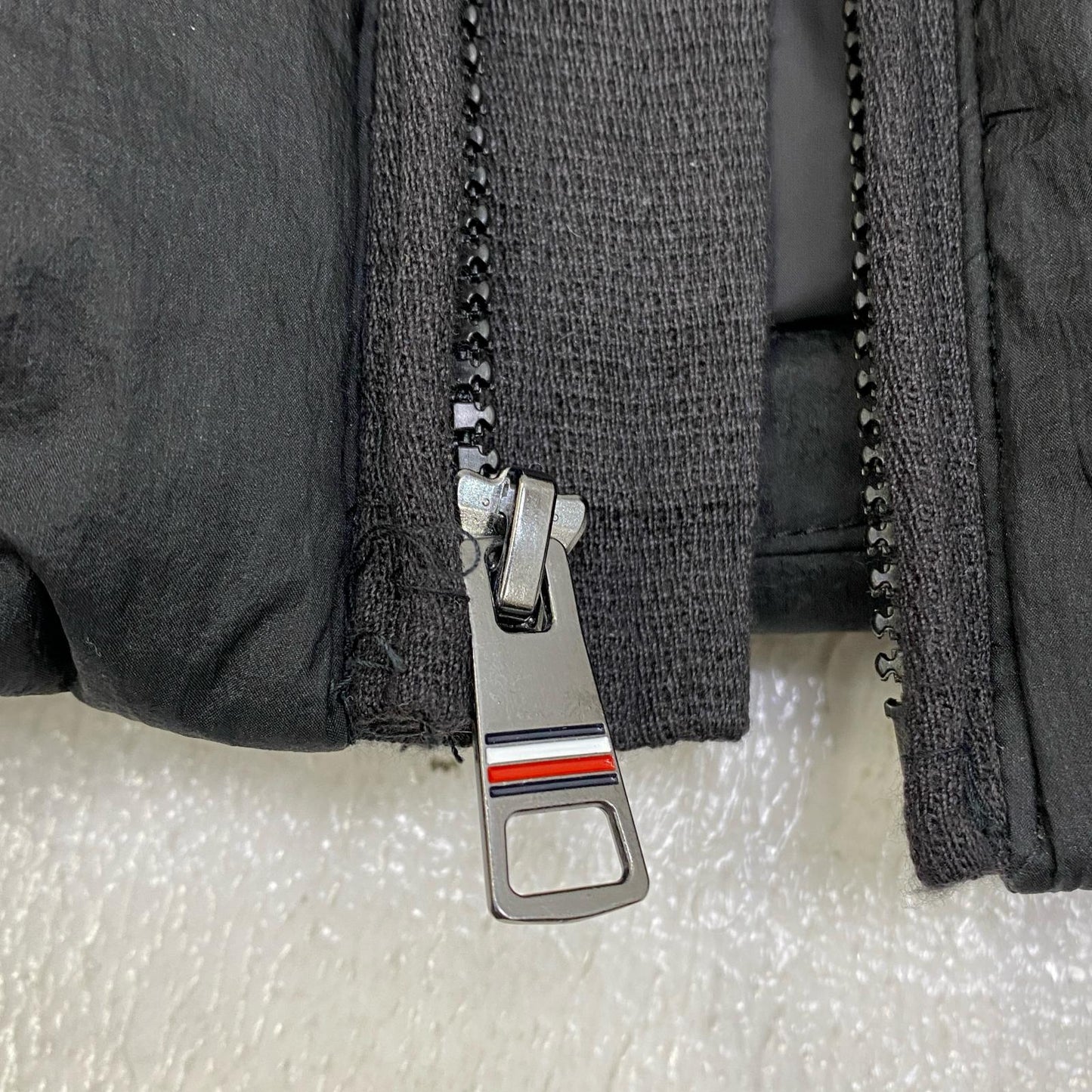 【中古】TOMMY HILFIGER | トミーヒルフィガー ダウンジャケット MW27679 ブラック サイズ：L【加古川店】