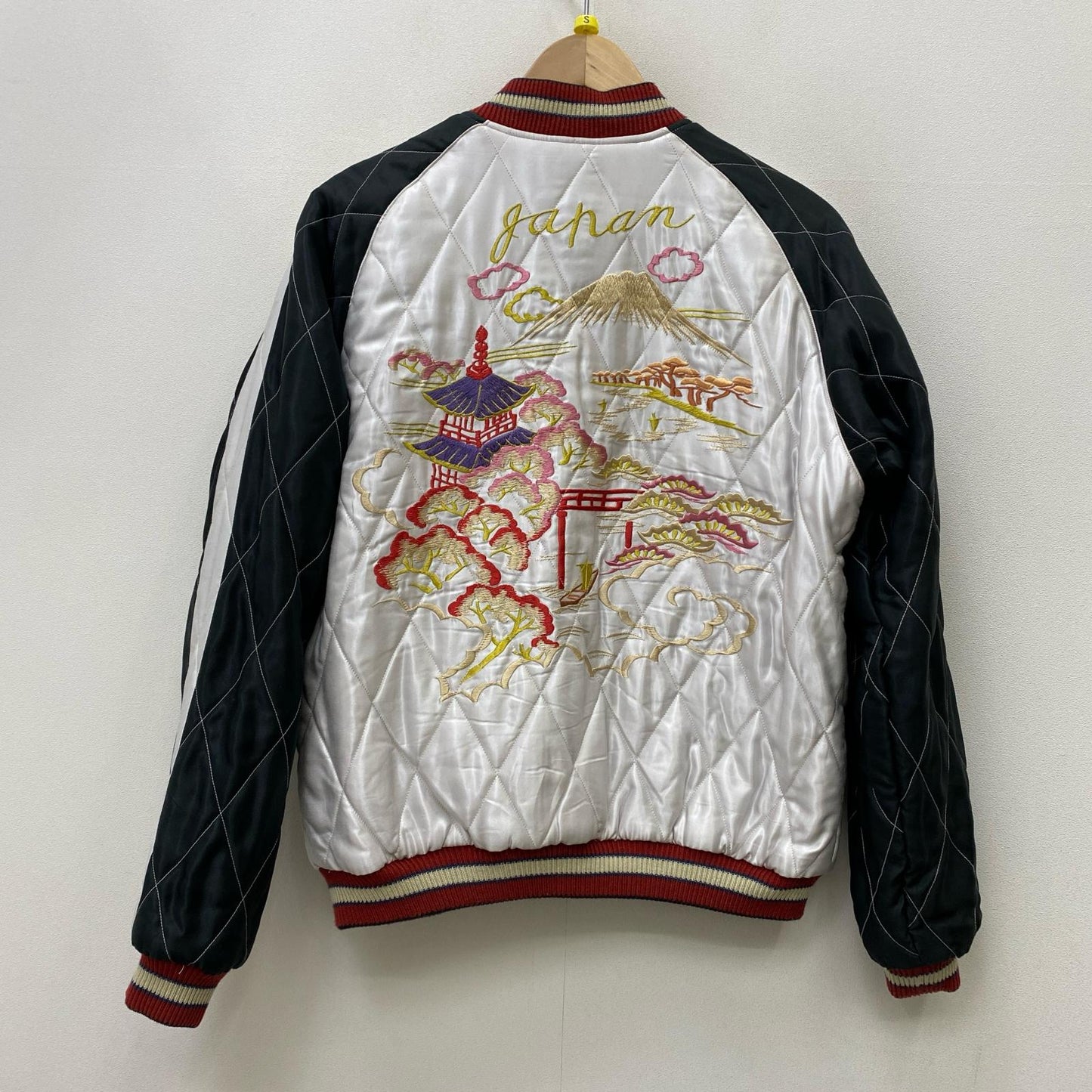 【中古】TAILOR TOYO(東洋エンタープライズ) | テイラートウヨウテイラートーヨー Acetate Quilted Souvenir Jacket Mid 1950s Style スーベニアジャケット TT15543 ブラック サイズ：M【加古川店】