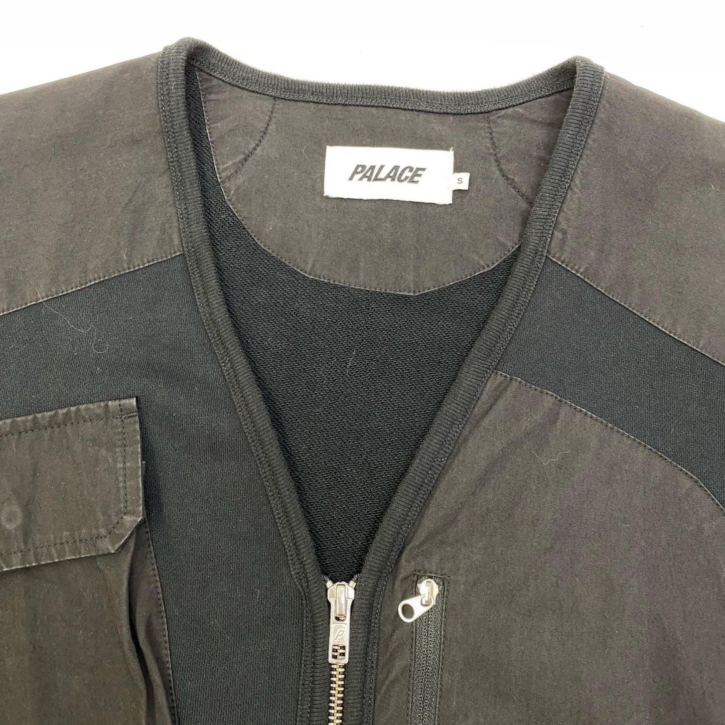 【中古】PALACE SKATEBOARDS | パレススケートボード UTILITY ZIP FRONT PANEL SWEAT ブルゾン 150137 ブラック サイズ：S【加古川店】