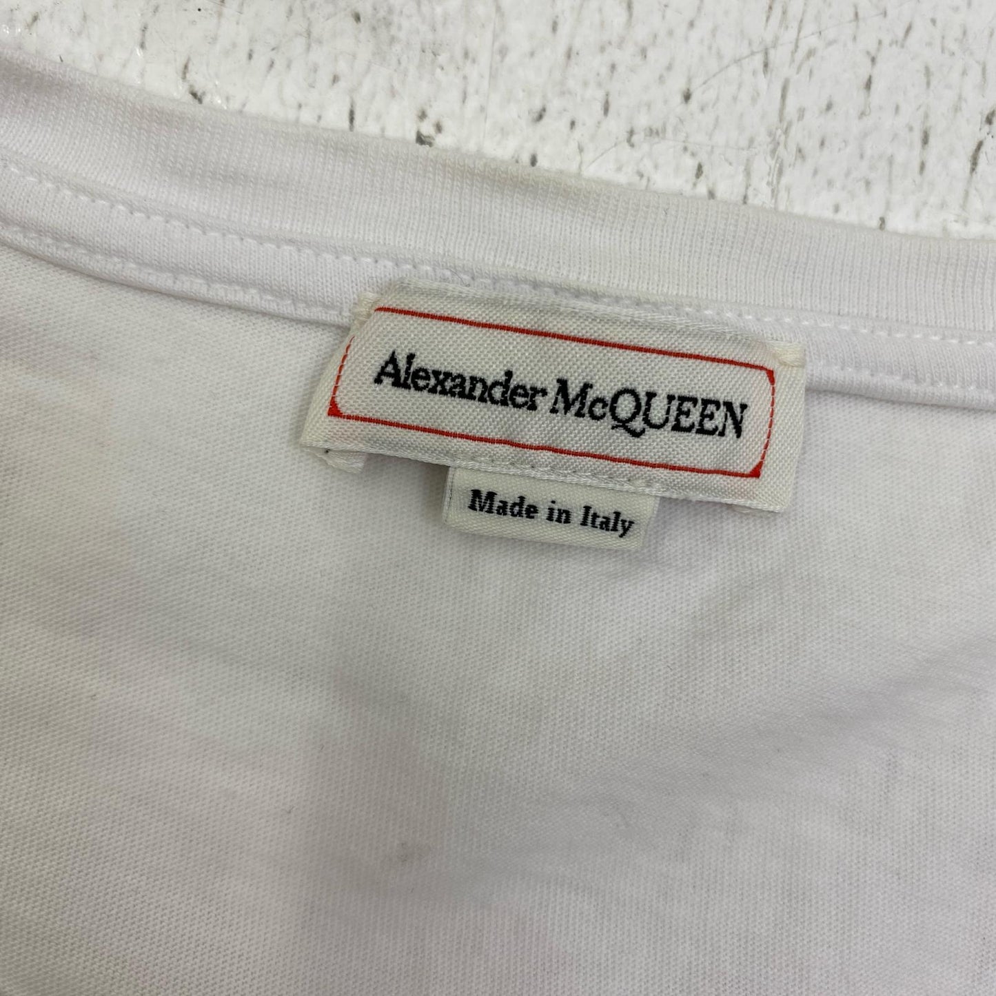 【中古】Alexander McQueen | アレキサンダーマックイーン グラフィティ ロゴ　国内正規品 半袖Ｔシャツ 622104 QSZ57 ホワイト サイズ：M【加古川店】