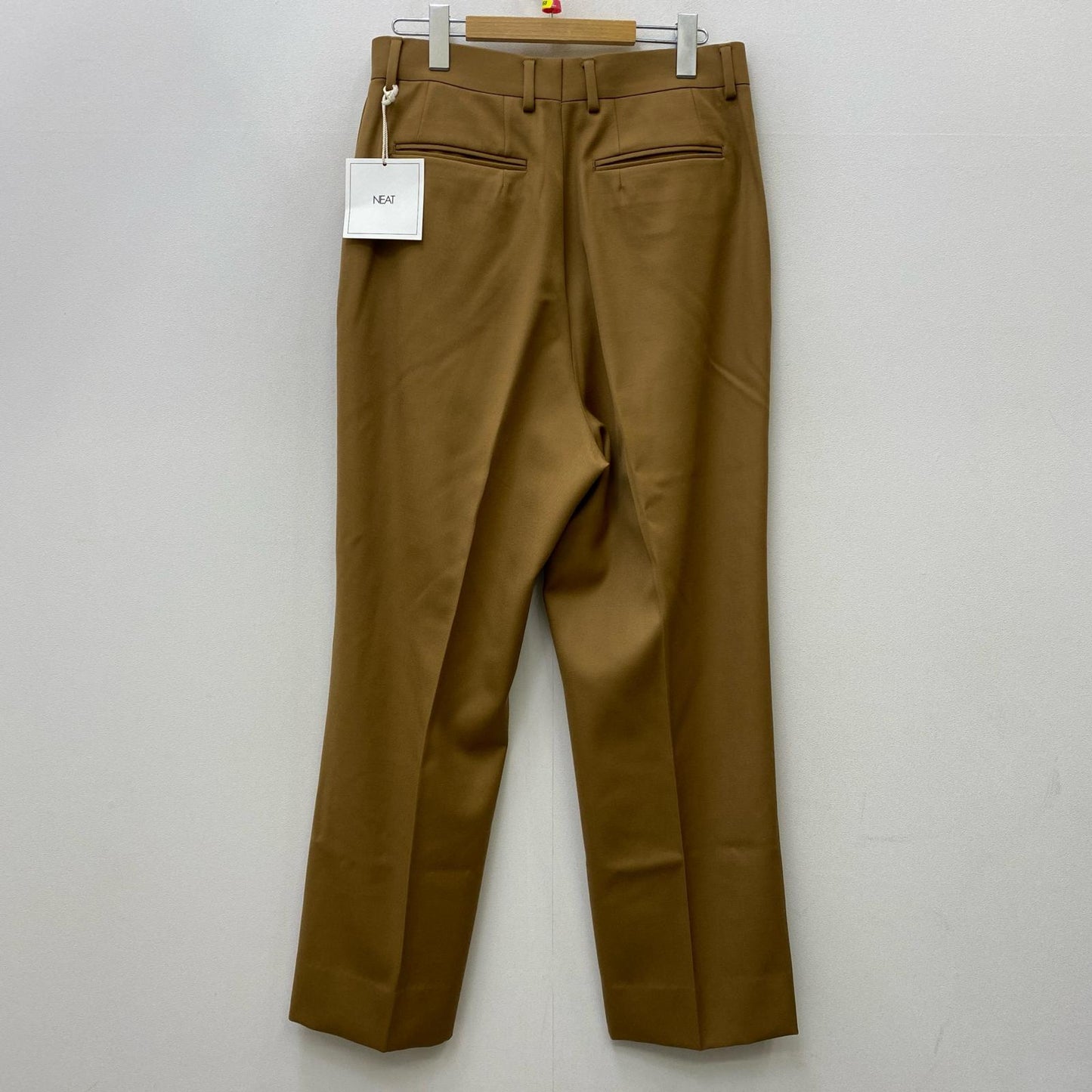 【中古】NEAT | ニート Back Satin Gabardine Wide Type 1 その他ボトムス 24-02BGW-TI キャメル サイズ：48【加古川店】