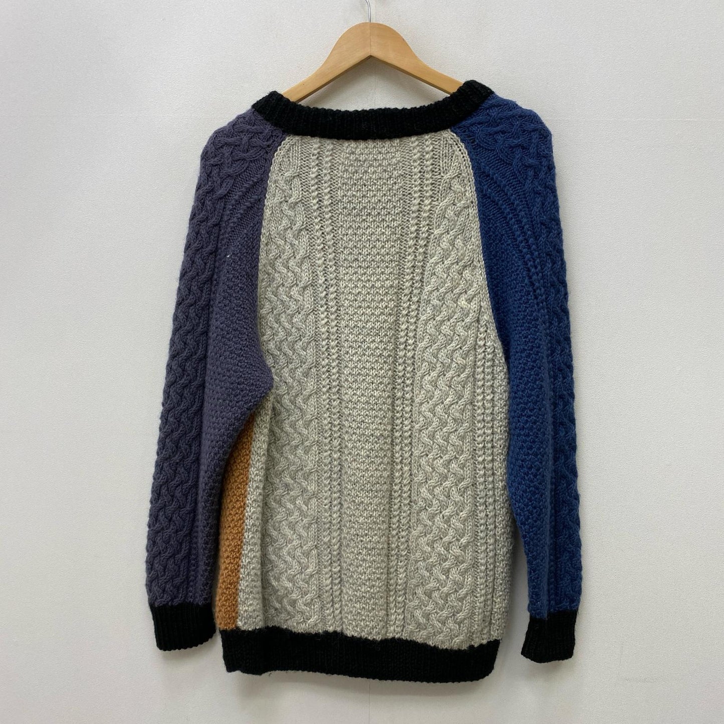 【中古】INVERALLAN | インバーアラン ｸﾚｲｼﾞｰﾊﾟﾀｰﾝ ｸﾙｰﾈｯｸ カーディガン マルチカラー【加古川店】
