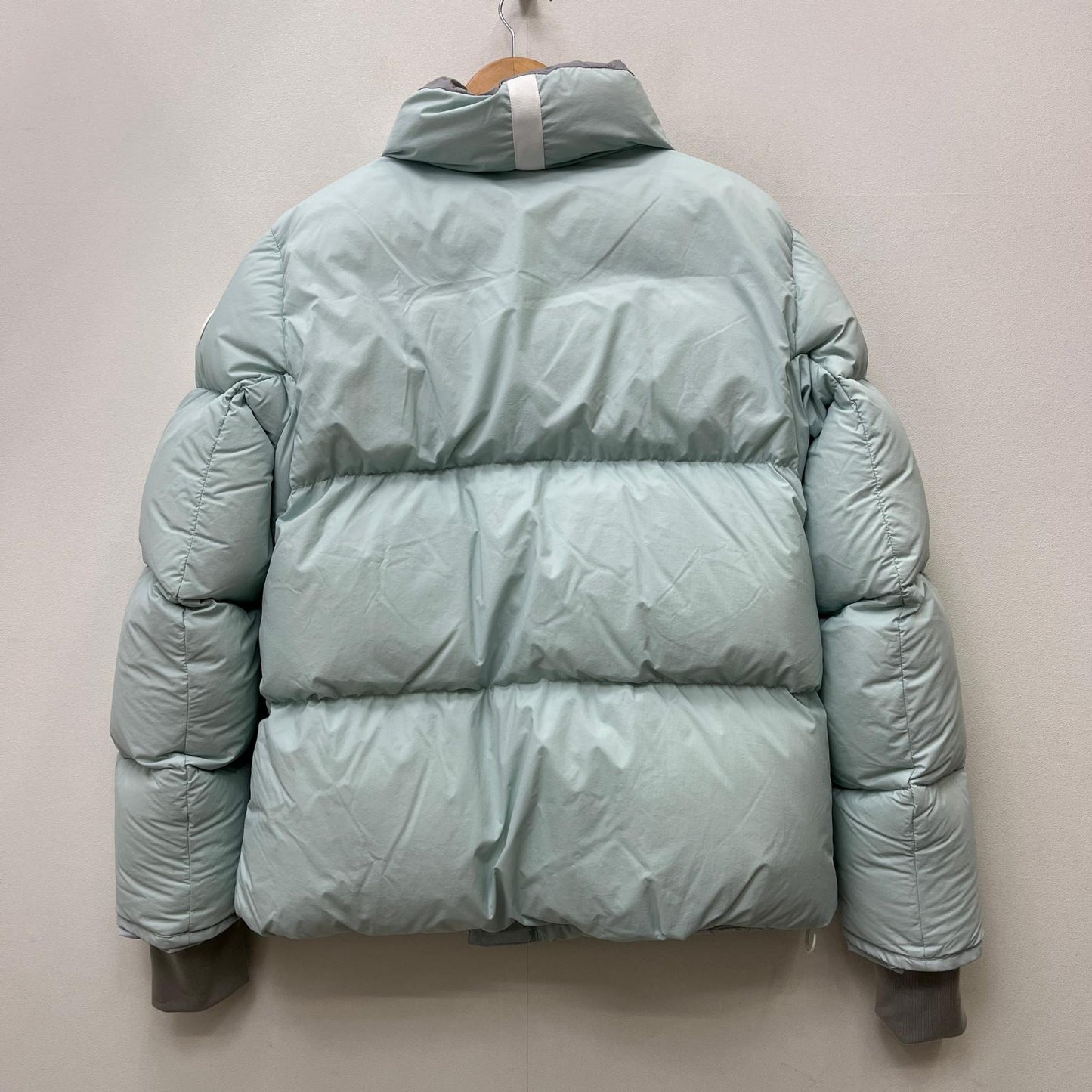 【中古】CANADA GOOSE | カナダグース EVERETT PUFFER ｶﾅﾀﾞｸﾞｰｽｼﾞｬﾊﾟﾝ国内正規 ダウンジャケット 2613MB ライトブルー サイズ：M【加古川店】