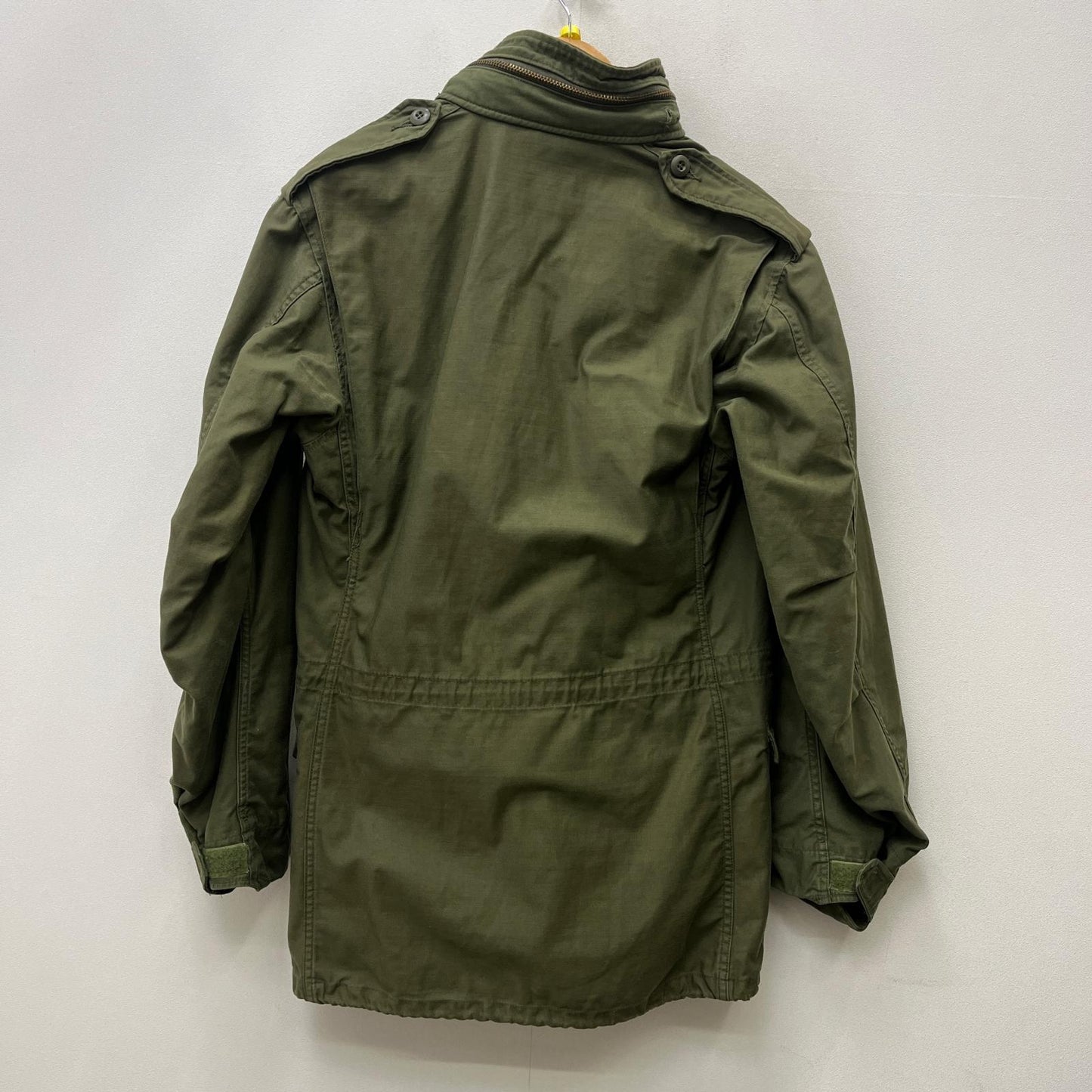 【中古】MILITARY衣料 | ミリタリーイリョウ u.s army:m-65 field jacket ミリタリージャケット dla100-81-c-2335 カーキ【加古川店】