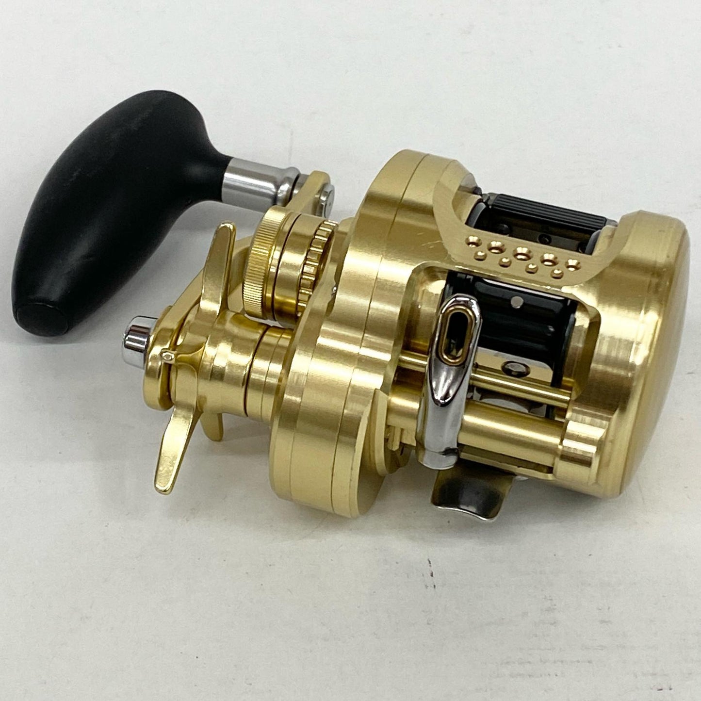 【中古】【フィッシング/釣り/釣具/リール】 【ベイトリール/右ハンドル】SHIMANO | シマノ 22オシアコンクエスト 300HG【加古川店】
