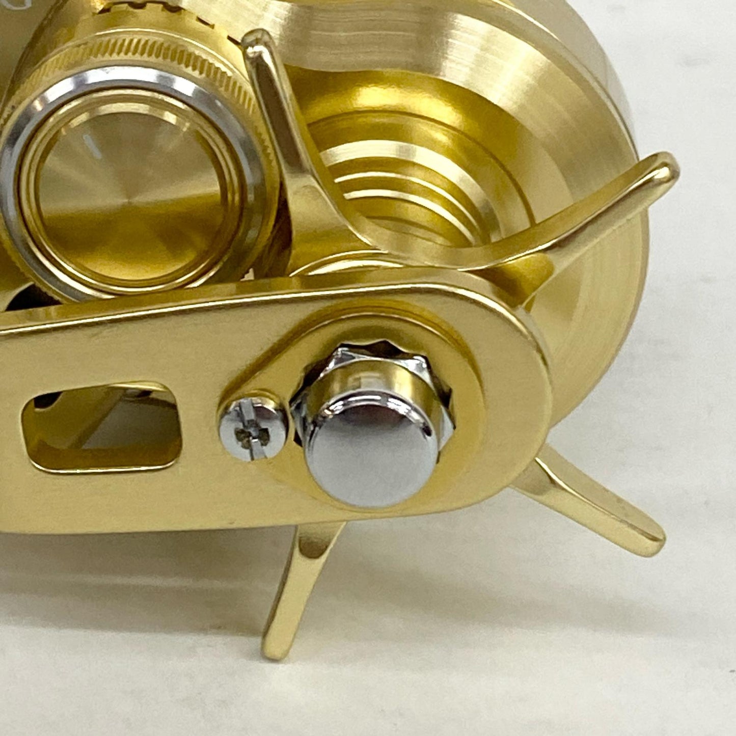 【中古】【フィッシング/釣り/釣具/リール】 【ベイトリール/右ハンドル】SHIMANO | シマノ 22オシアコンクエスト 300HG【加古川店】