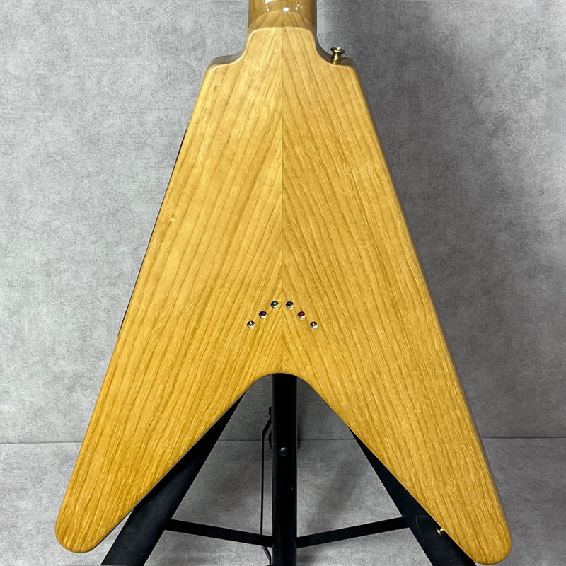 【中古】 Gibson Custom Shop | ギブソンカスタムショップ 楽器 1958 Korina Flying V Reissue VOS Natural Black Pickguard 2023年製【加古川店】