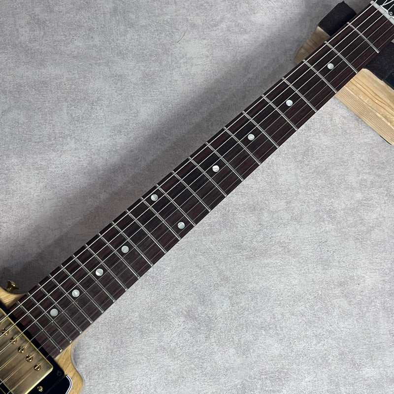 【中古】 Gibson Custom Shop | ギブソンカスタムショップ 楽器 1958 Korina Flying V Reissue VOS Natural Black Pickguard 2023年製【加古川店】
