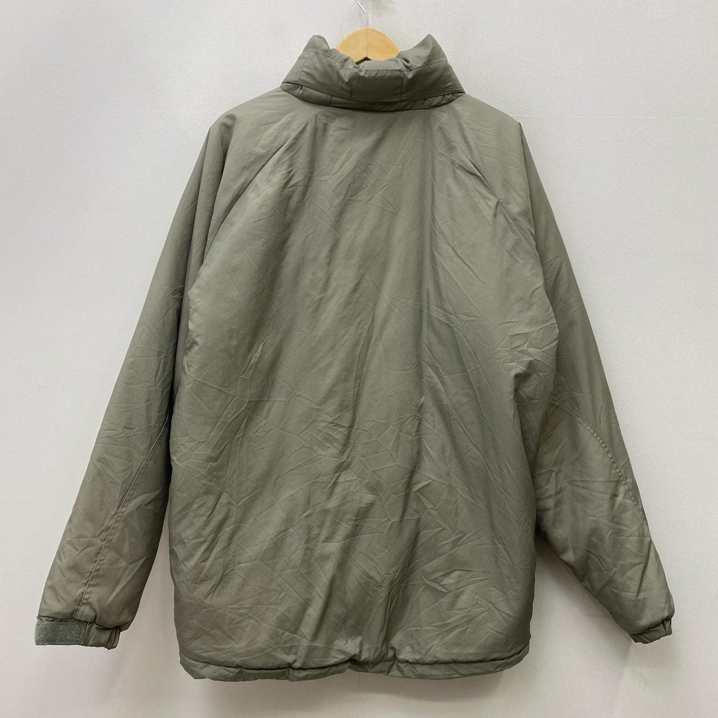 【中古】MILITARY衣料 | ミリタリーイリョウ U.S ARMY:ECWCS LEVEL7 GEN3 wild thing社製 その他アウター 8415-01-545-8724 カーキ【加古川店】