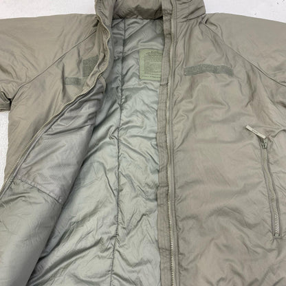 【中古】MILITARY衣料 | ミリタリーイリョウ U.S ARMY:ECWCS LEVEL7 GEN3 wild thing社製 その他アウター 8415-01-545-8724 カーキ【加古川店】