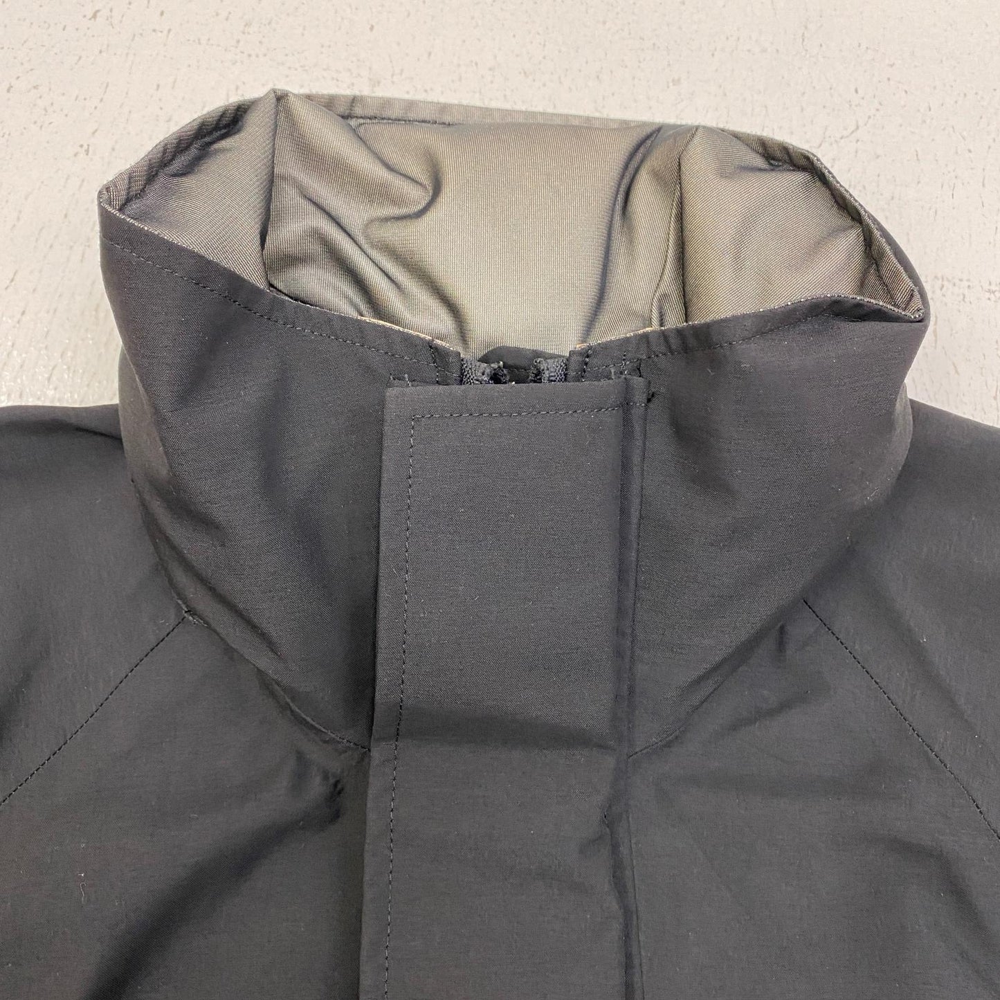【中古】MILITARY衣料 | ミリタリーイリョウ U.S.NAVY GORE-TEX PARKA マウンテンパーカー 8415-01-663-8130 ブラック サイズ：XXS【加古川店】