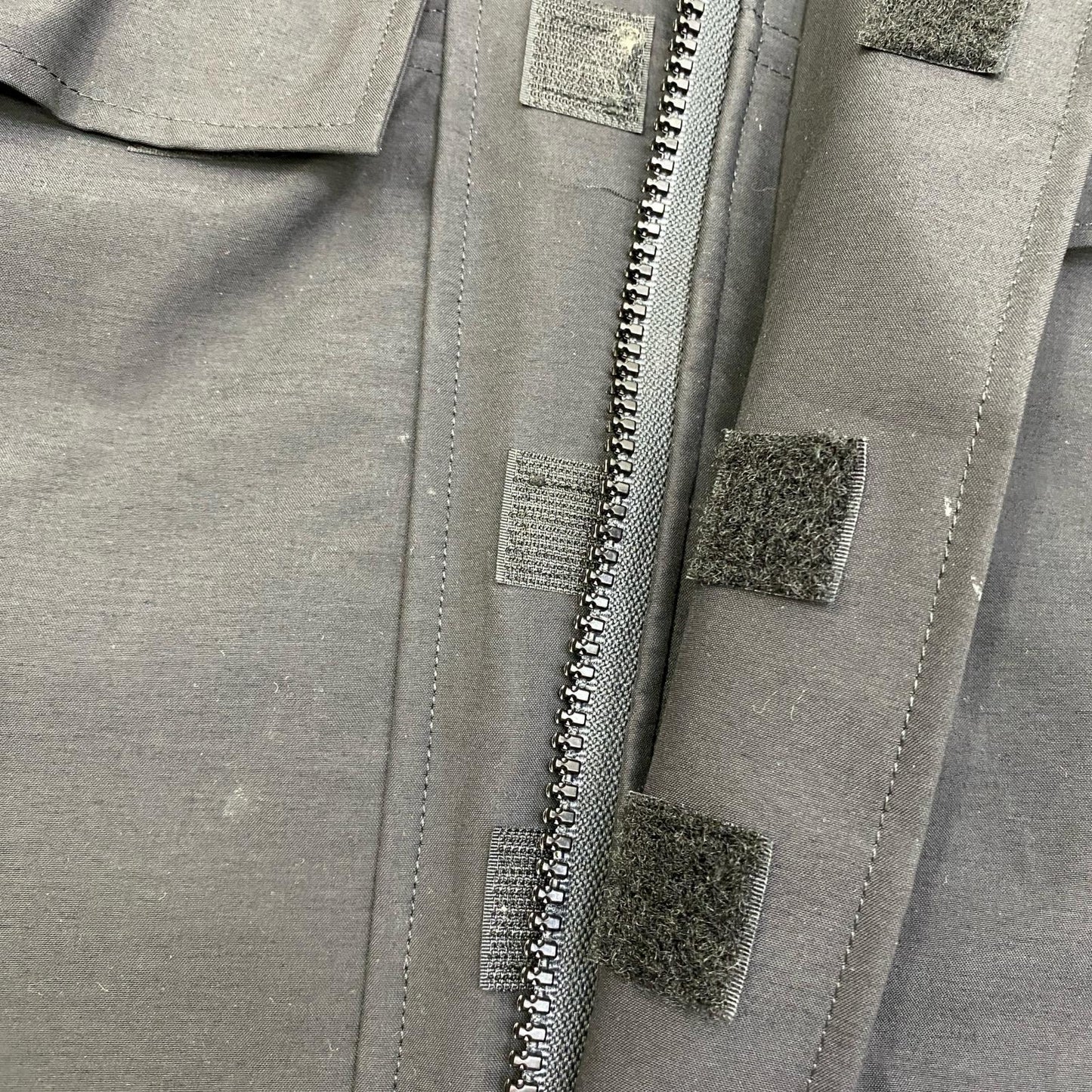 【中古】MILITARY衣料 | ミリタリーイリョウ U.S.NAVY GORE-TEX PARKA マウンテンパーカー 8415-01-663-8130 ブラック サイズ：XXS【加古川店】