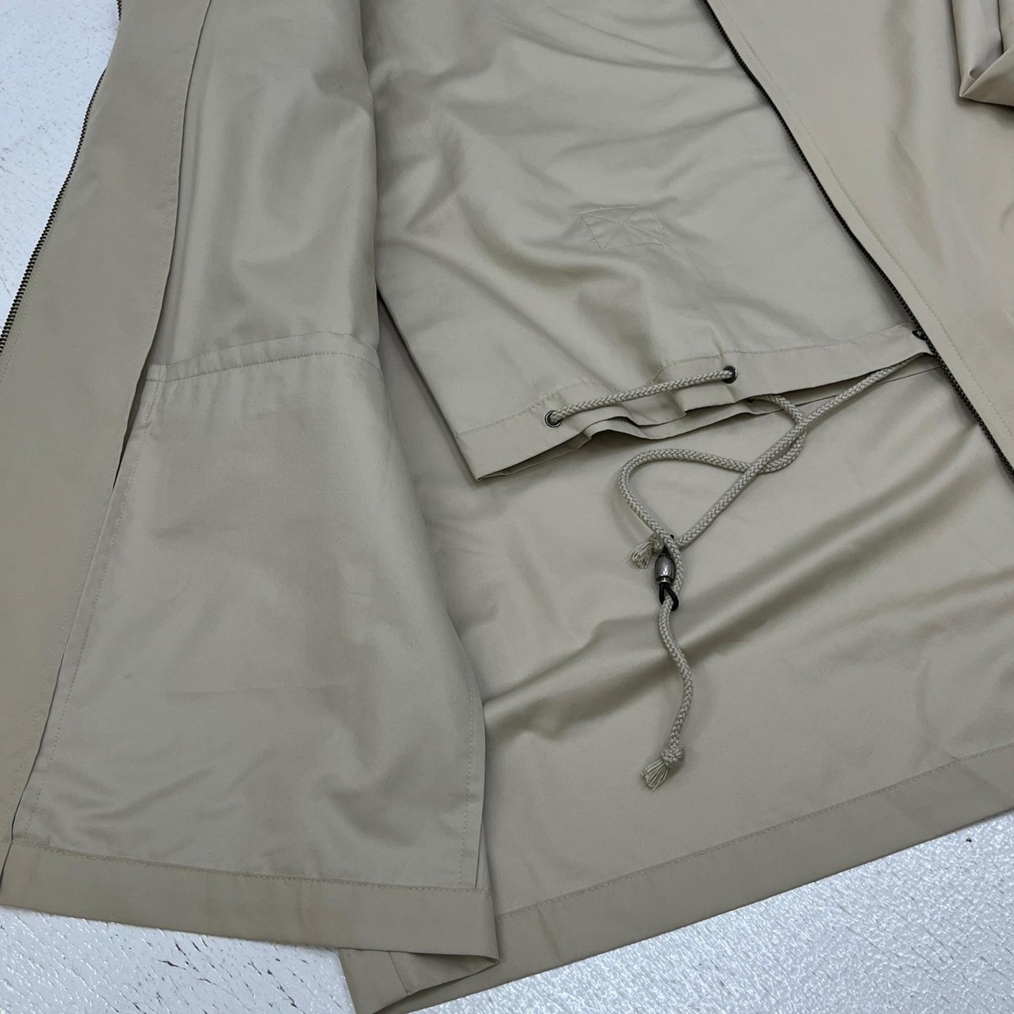 【中古】BURBERRY LONDON | バーバリーロンドン nylon zip up jacket ナイロンジャケット ベージュ サイズ：L【加古川店】