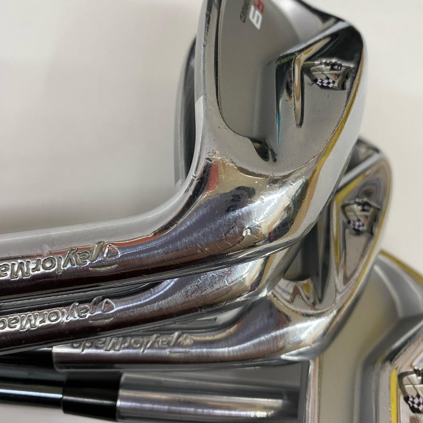 【中古】【ゴルフ用品】 TaylorMade | テーラーメイド R9 FORGED(2010) 5本ｾｯﾄ recoil DART/Dynamic Gold 6～9,P【加古川店】