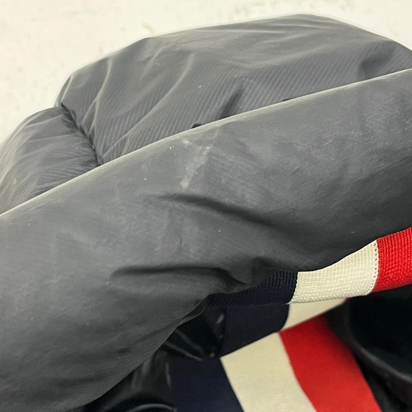 【中古】MONCLER GRENOBLE | モンクレールグルノーブル CAMURAC ダウンジャケット E20974192885-53864 ブラック サイズ：1【加古川店】