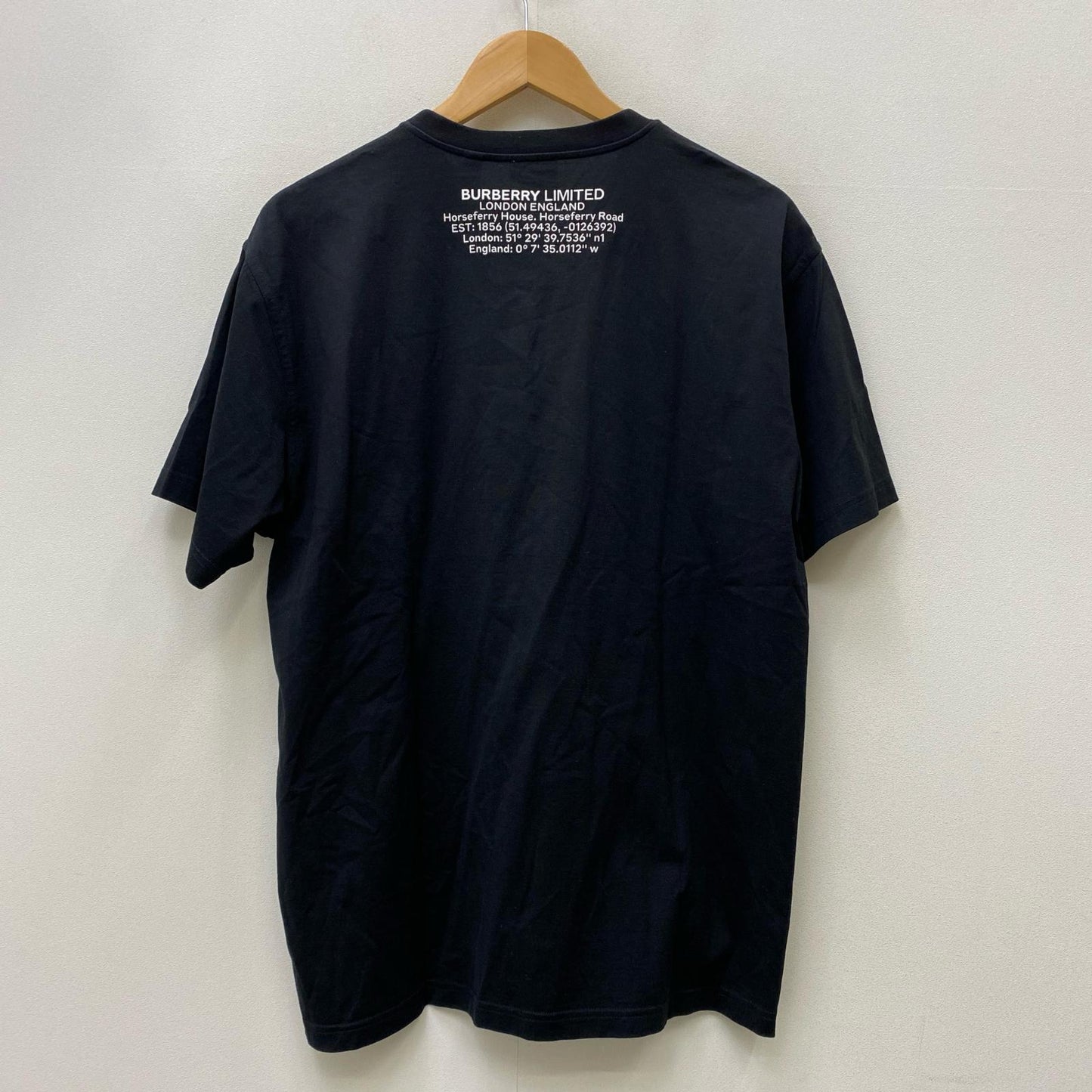 【中古】BURBERRY | バーバリー SHARK GRAFFIC S/S TEE 半袖Ｔシャツ PTSIC931BRA ブラック サイズ：M【加古川店】