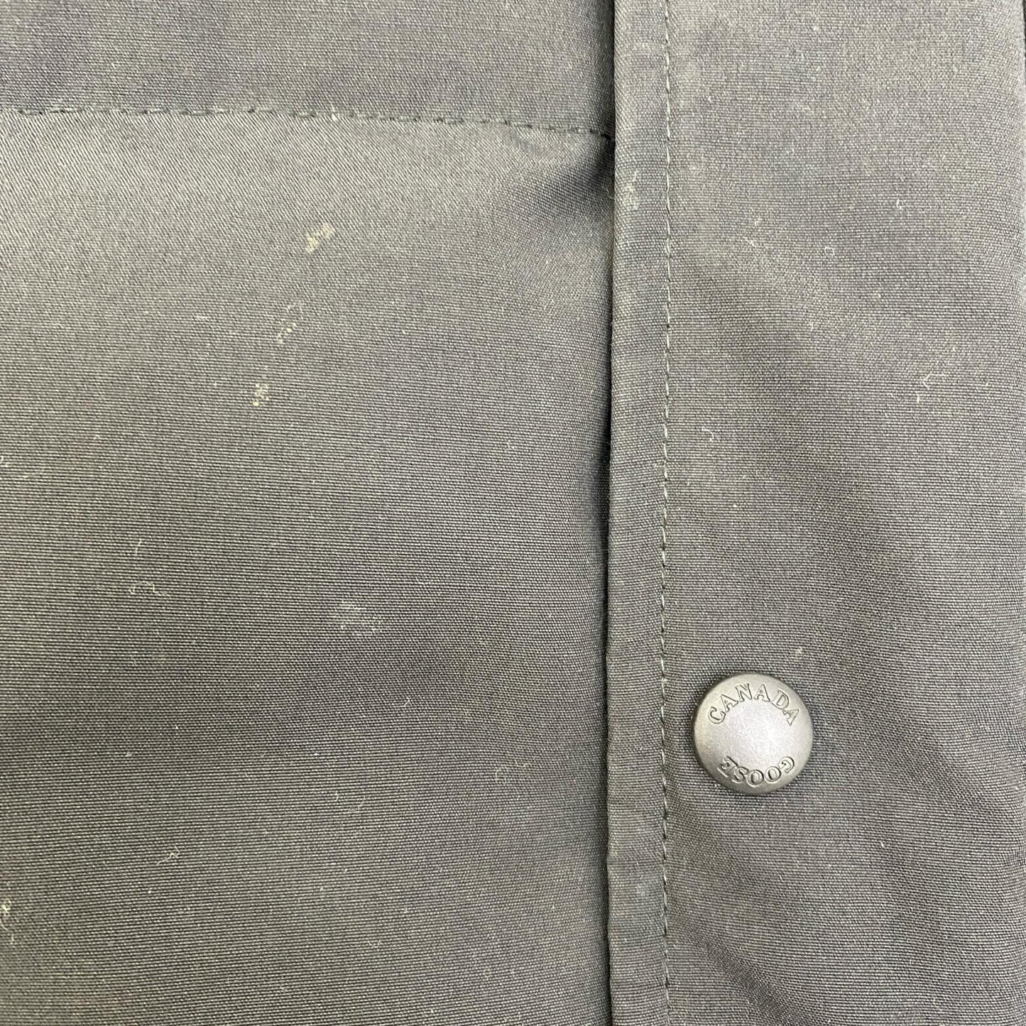 【中古】CANADA GOOSE | カナダグース GARSON VEST ｻｻﾞﾋﾞｰﾘｰｸﾞ国内正規 ダウンベスト 4151M ブラック サイズ：M【加古川店】