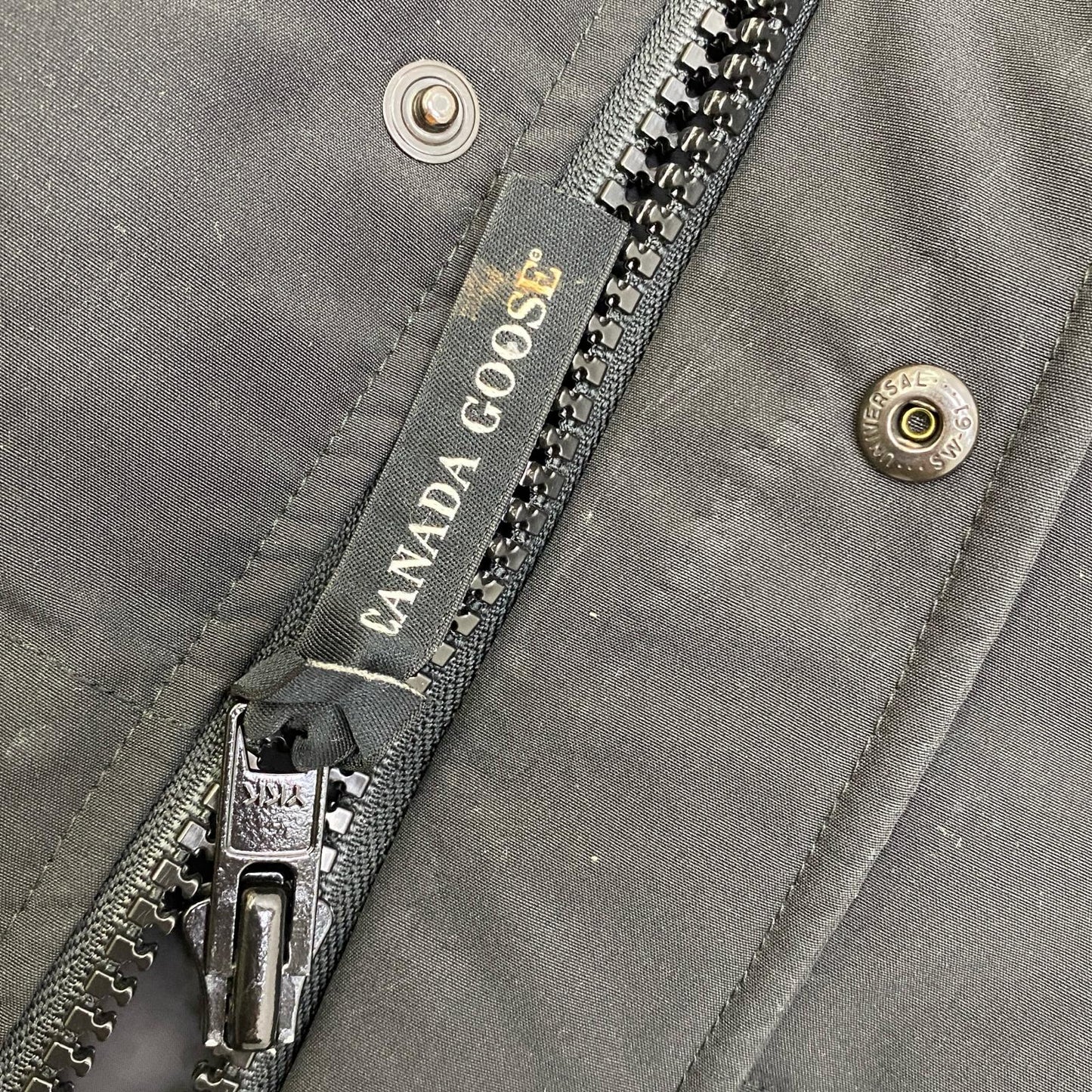【中古】CANADA GOOSE | カナダグース GARSON VEST ｻｻﾞﾋﾞｰﾘｰｸﾞ国内正規 ダウンベスト 4151M ブラック サイズ：M【加古川店】