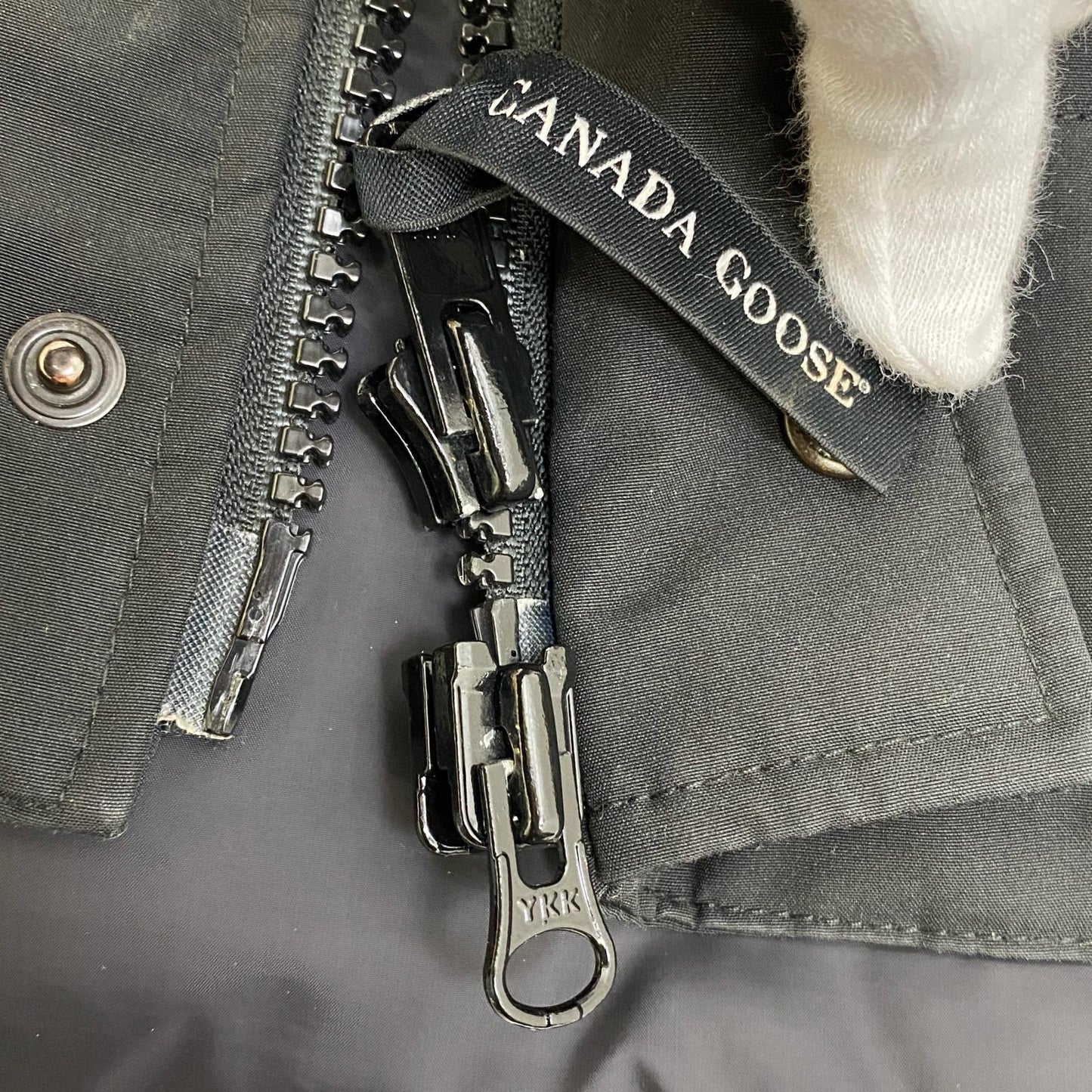 【中古】CANADA GOOSE | カナダグース GARSON VEST ｻｻﾞﾋﾞｰﾘｰｸﾞ国内正規 ダウンベスト 4151M ブラック サイズ：M【加古川店】