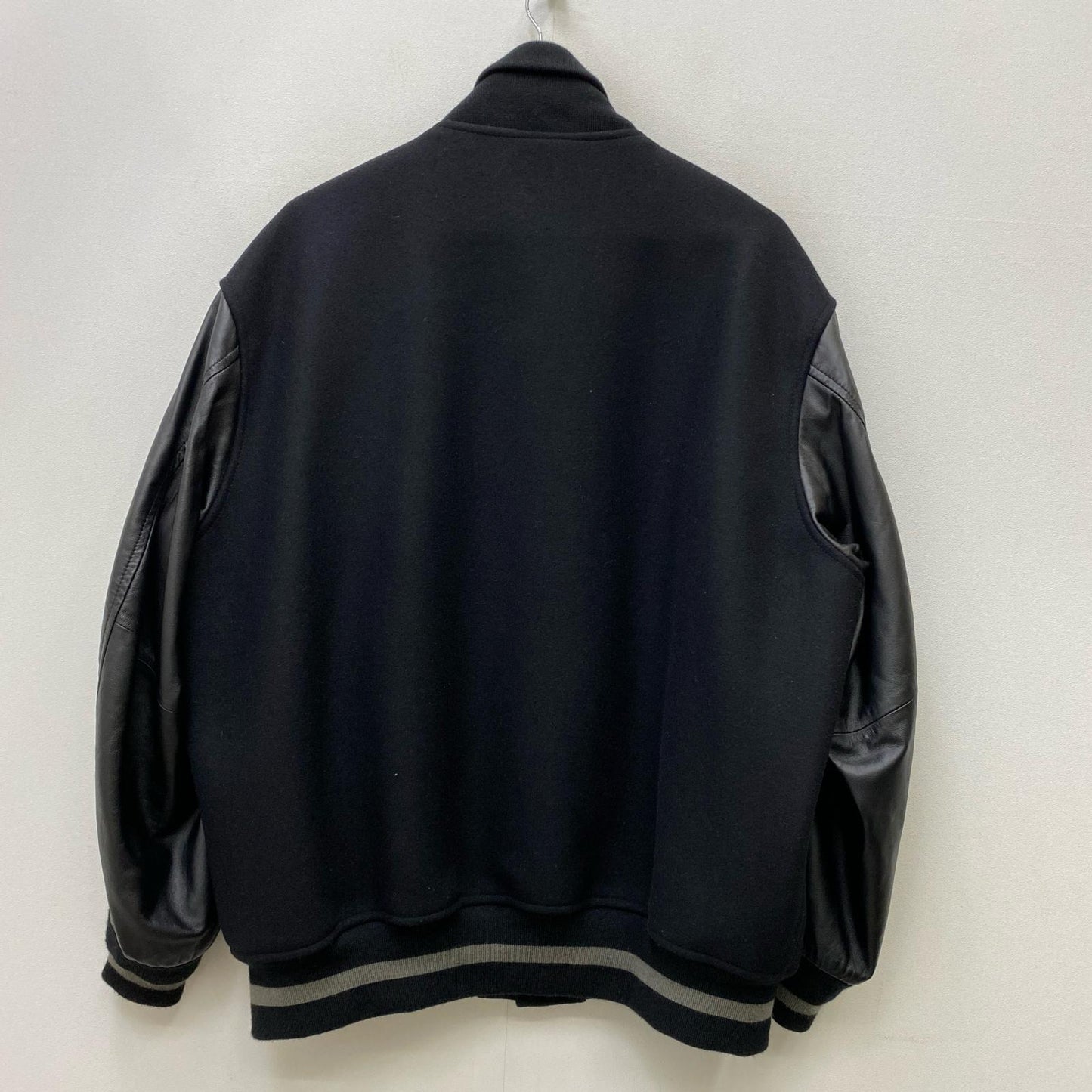 【中古】Graphpaper | グラフペーパー SCALE OFF MELTON STADIUM JACKET スタジャン GM223-30195B ブラック サイズ：2【加古川店】