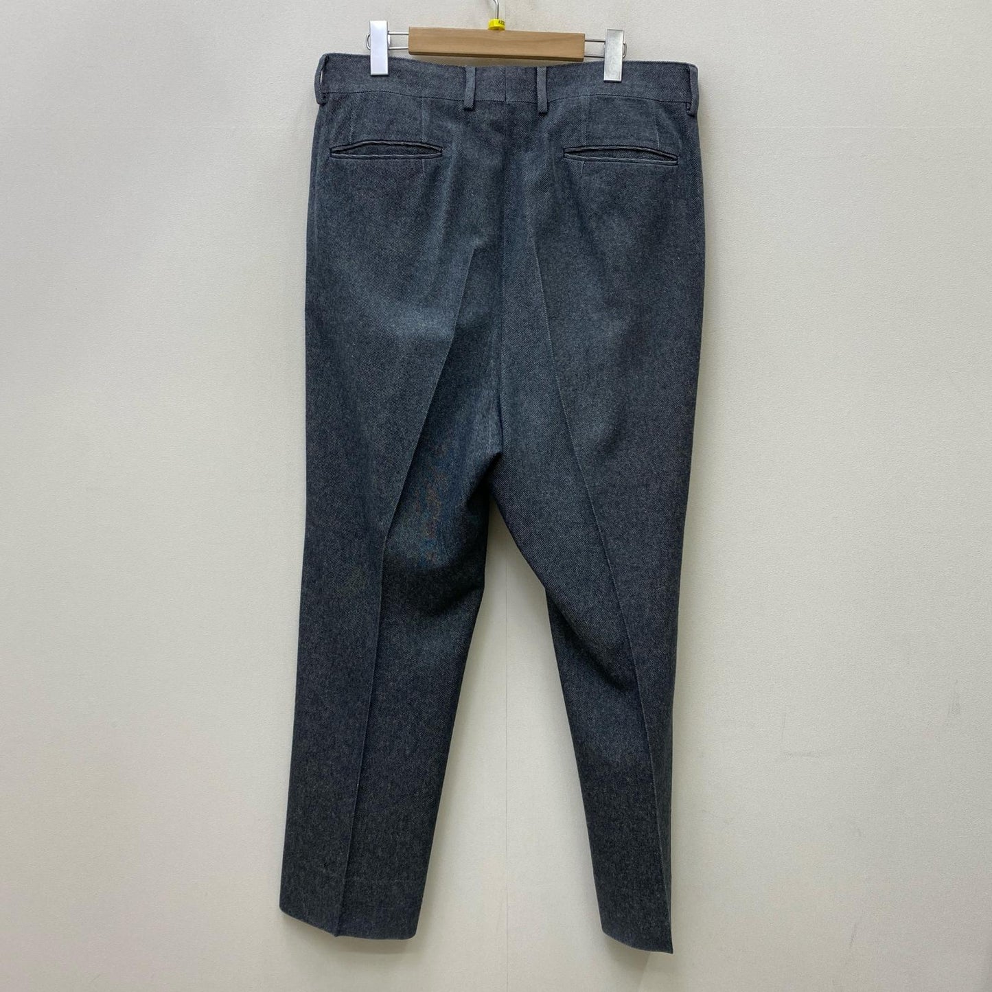 【中古】NEAT | ニート ツータックスラックス その他ボトムス グレー サイズ：50【加古川店】