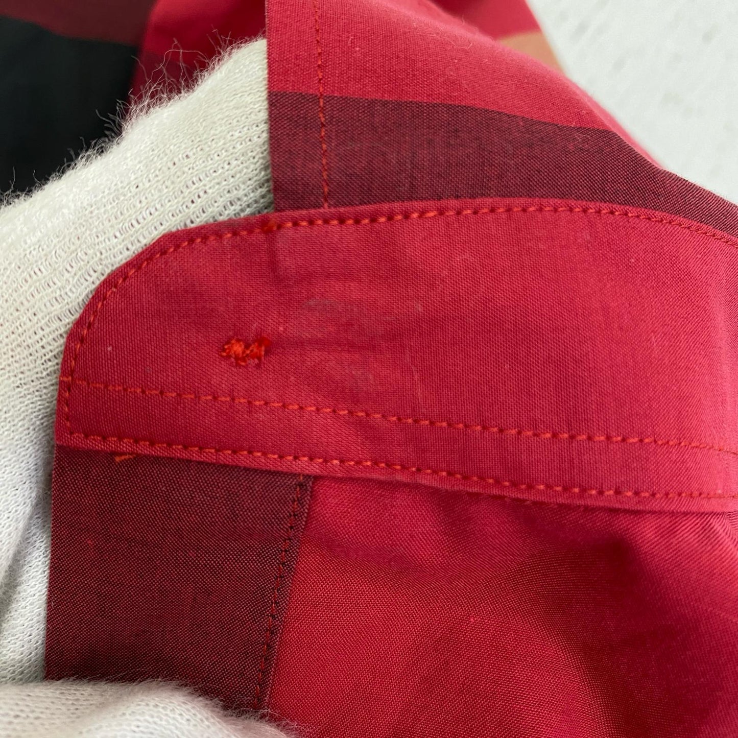 【中古】BURBERRY London England | バーバリーロンドンイングランド Parade Red Check 長袖シャツ 8019879 サイズ：L【加古川店】