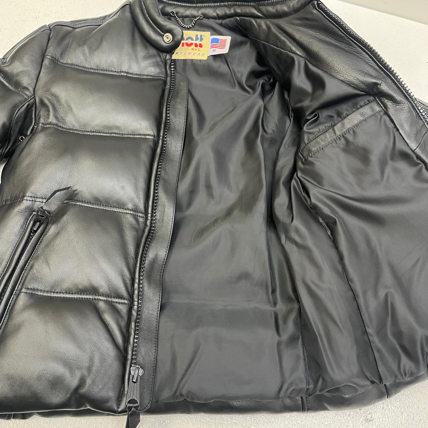 【中古】schott | ショット レザーダウンジャケット ダウンジャケット 3151038 ブラック サイズ：M【加古川店】