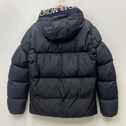 【中古】MONCLER | モンクレール MONTCLA 国内正規品 ダウンジャケット E20914194385 C0300 ブラック サイズ：3【加古川店】