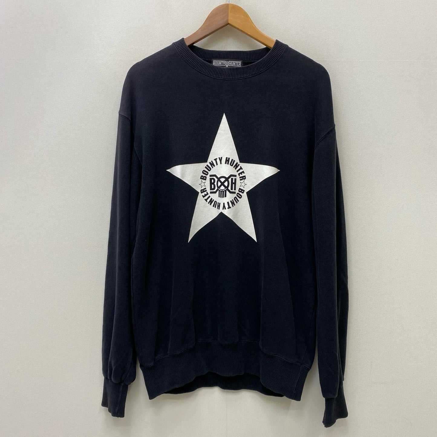 【中古】BOUNTY HUNTER | バウンティーハンター STAR LOGO CREW NECK SWEAT 初期 スウェット ブラック【加古川店】
