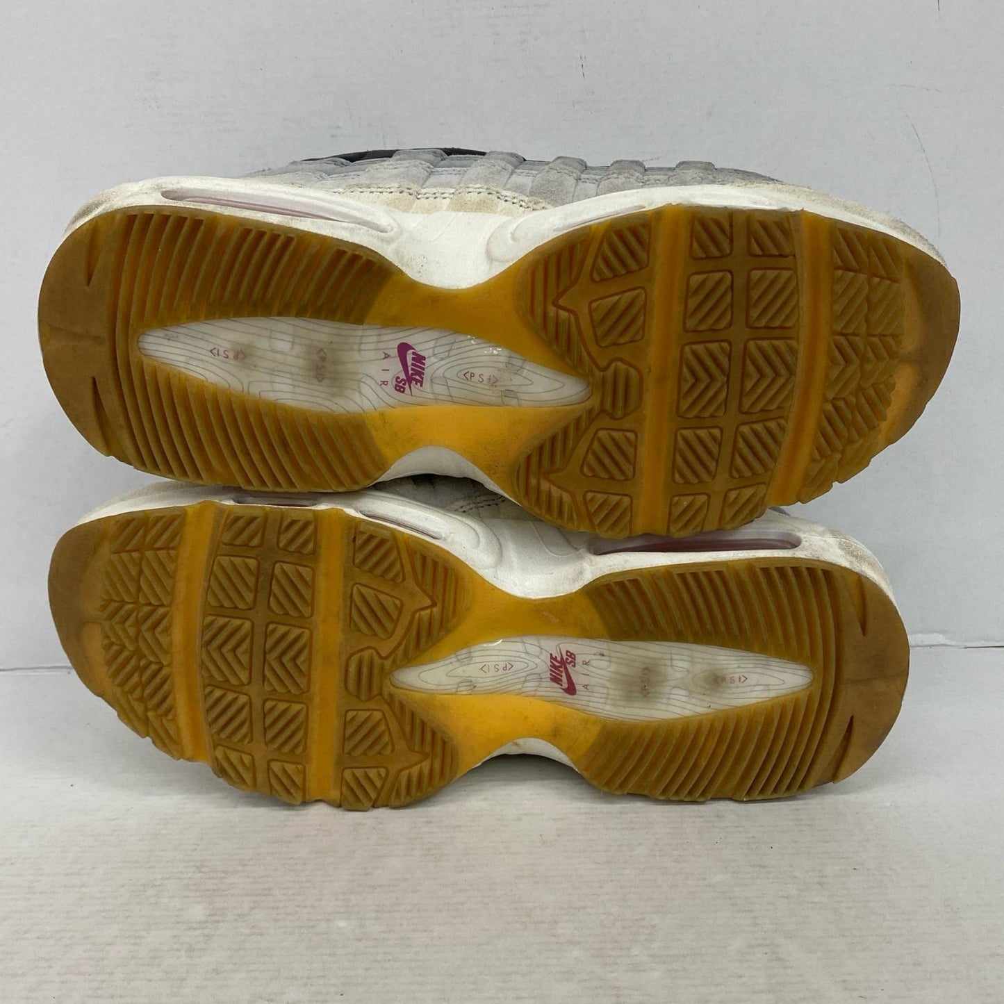 【中古】NIKE | ナイキ SB Air Max 95 スニーカー HF7545-100 ホワイト 24.5cm【加古川店】
